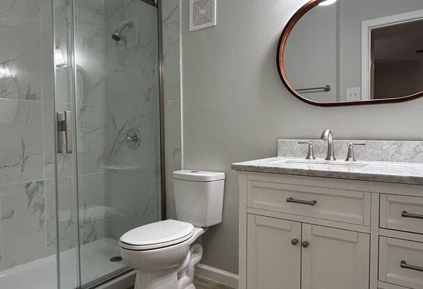 1 bed, 1 bath, $1,250, Unit #120