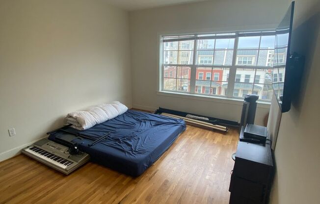 3 beds, 3 baths, 1,574 sqft, $2,450, Unit 1322-B