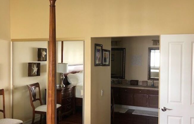 2 beds, 2 baths, $5,600