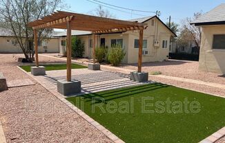 1125 E DEVONSHIRE AVE