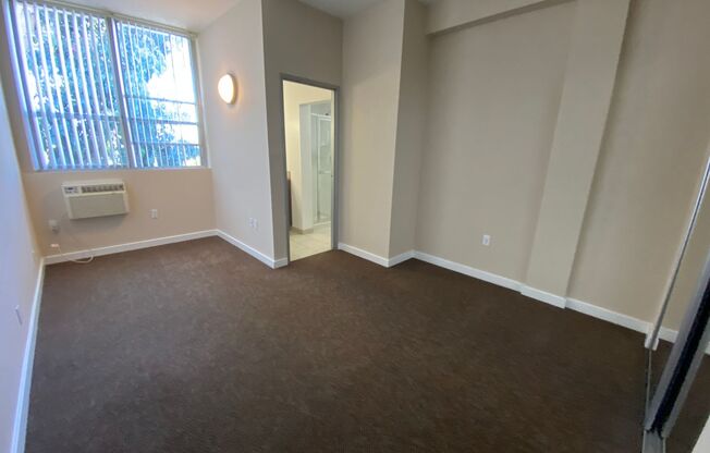 2 beds, 2 baths, 750 sqft, $2,295, Unit 358