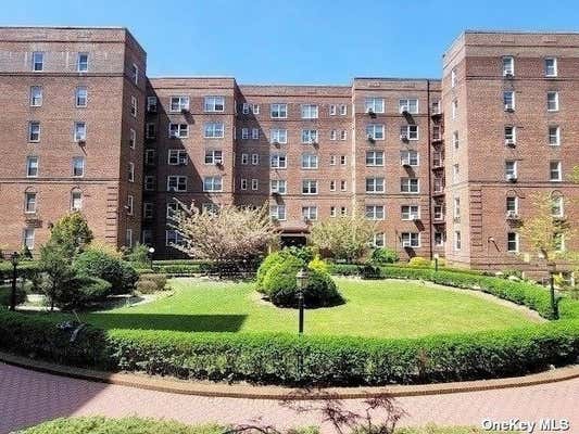 2 beds, 1 bath, 975 sqft, $3,000, Unit C16