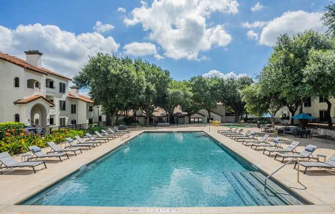 the swimming pool at the resort at governors crossing