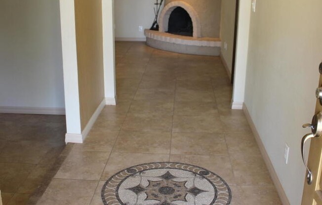 GORGEOUS 3 BEDROOM, 2 BATHROOM HOME WITH PEBBLE TECH POOL IN COVETED SCOTTSDALE LOCATION!
