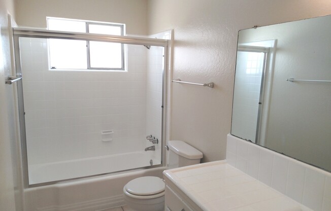 1 bed, 1 bath, 600 sqft, $1,695, Unit Unit #10