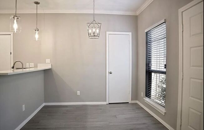 7340 Skillman St #101