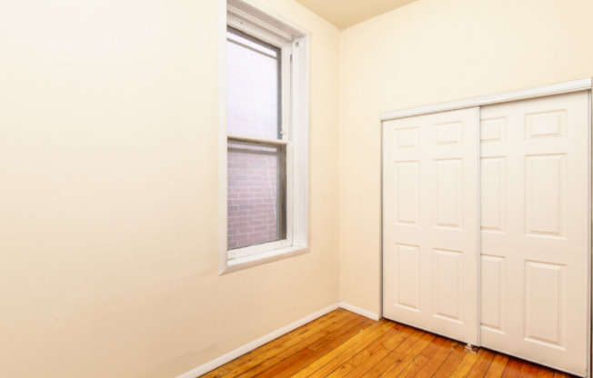 2 beds, 1 bath, 680 sqft, $2,500, Unit 1825-2