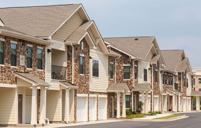 Terraces At Suwanee Gateway