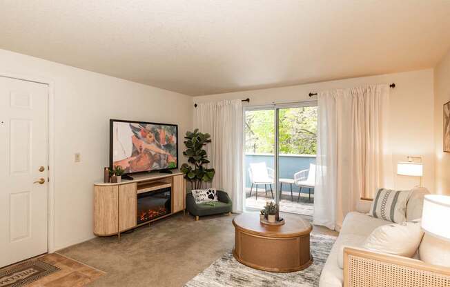 Welcome to King's Court | Apartments in Beaverton