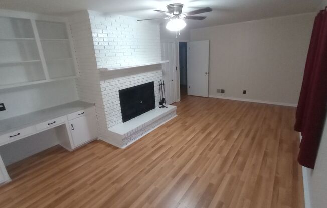 3 beds, 2 baths, $1,500