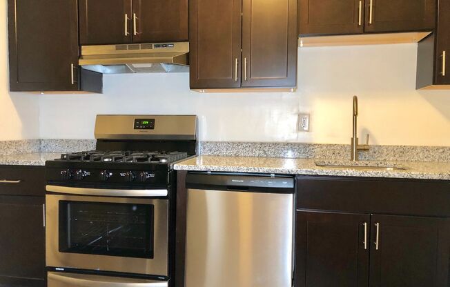 1 bed, 1 bath, 450 sqft, $1,499, Unit 1301-73