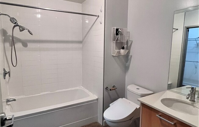 1 bed, 1 bath, 670 sqft, $2,380, Unit 508