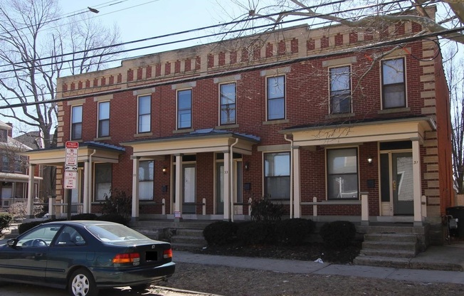 E 2nd Ave 31-37 BSS