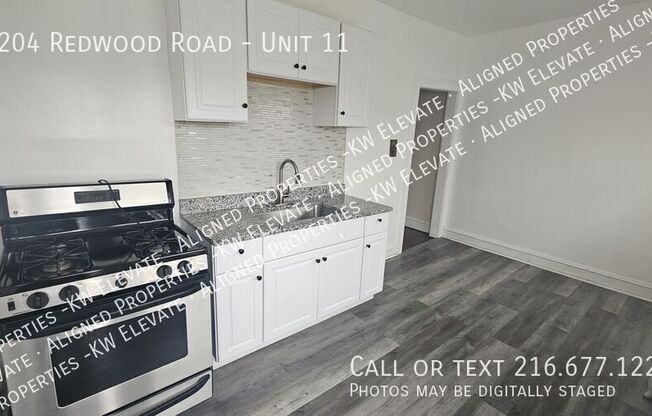 3204 REDWOOD RD