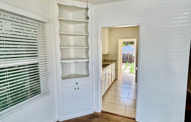 11- Palm-Tuler Rentals