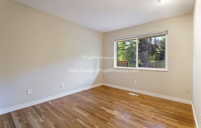 2 beds, 1 bath, $2,499