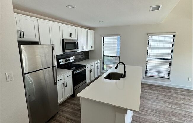 1 bed, 1 bath, $1,395, Unit 211