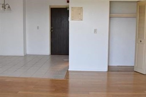 1 bed, 1 bath, 820 sqft, $2,100, Unit 1001