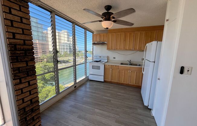 2 beds, 1 bath, $2,400