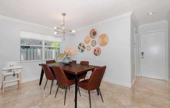 For Rent: Stunning 4-Bedroom Home in Silver Lakes, Miramar