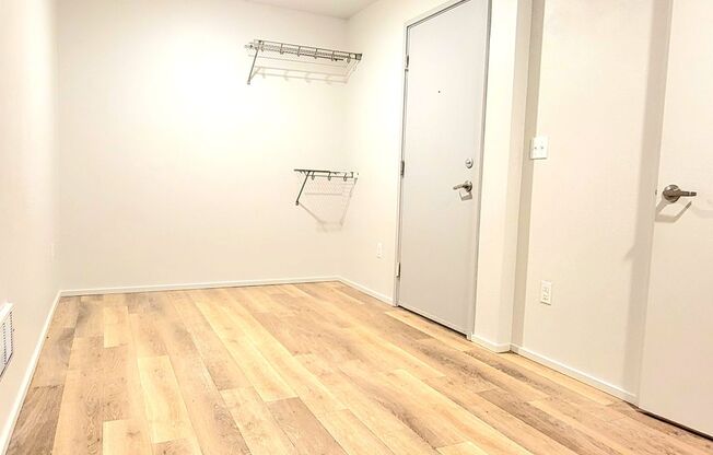 Studio, 1 bath, 122 sqft, $975