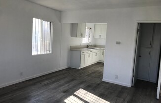 2 beds, 1 bath, 700 sqft, $2,000, Unit 3850