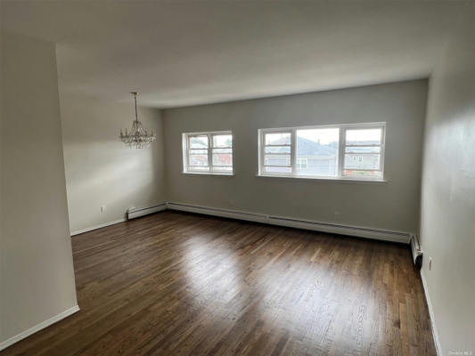 2 beds, 1 bath, $2,600, Unit 2FL