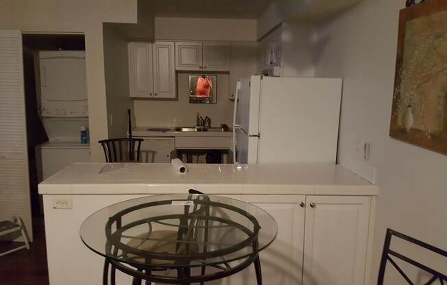 2 beds, 2 baths, $2,495