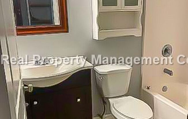 2 beds, 1 bath, $2,600