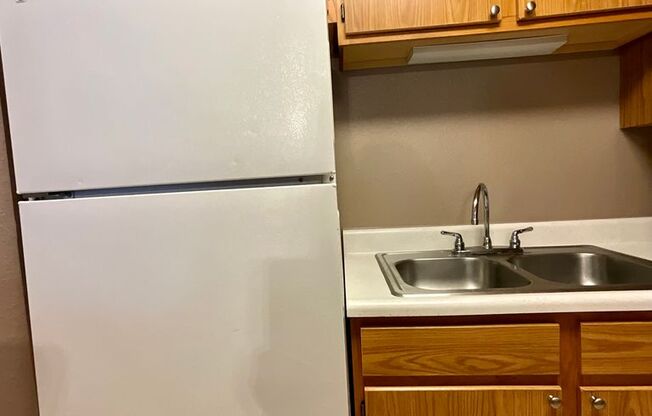 1 bed, 1 bath, 843 sqft, $990, Unit 05-301