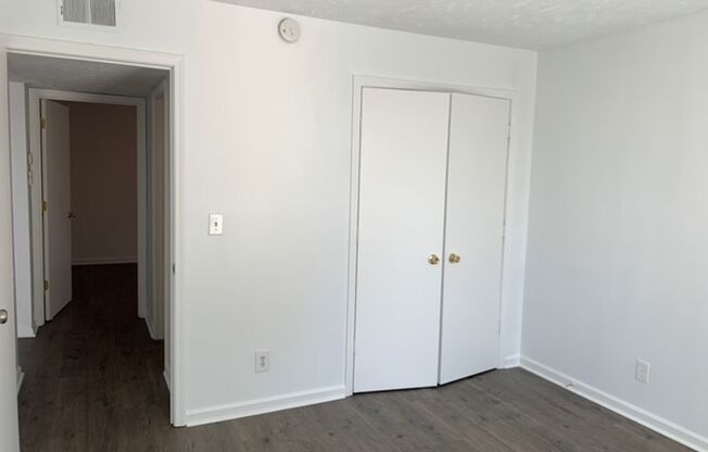 2 beds, 1 bath, $1,425