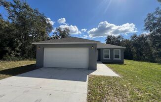 Gorgeous!! 3 Bedroom, 2 Bathroom Home in Marion Oaks of Ocala!! Available November 5th!