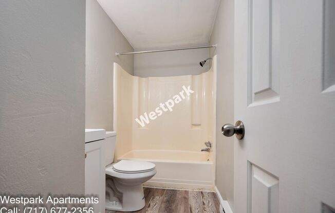 2 beds, 1 bath, 1,000 sqft, $1,425, Unit Unit 62