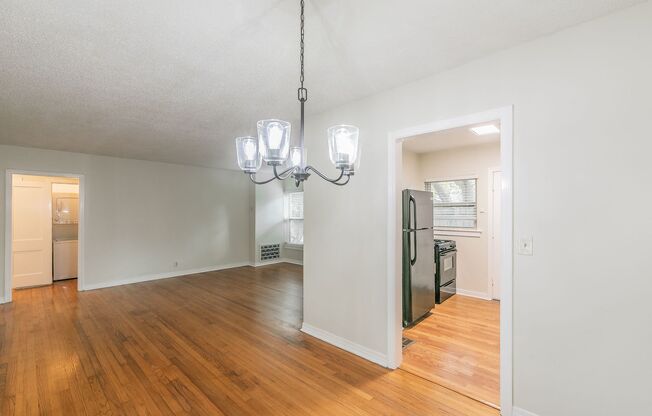 2 beds, 1 bath, $1,550