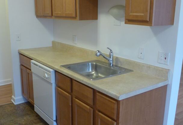1 bed, 1 bath, 675 sqft, $1,495, Unit 202