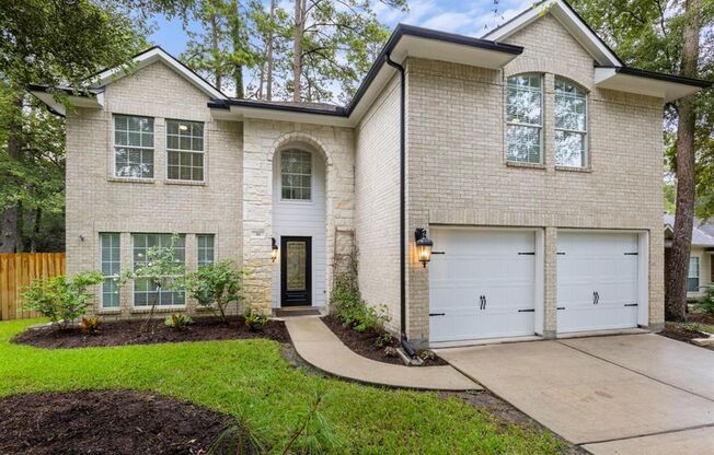Cozy Home with Spacious Backyard in Harpers Landing!