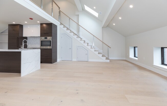 3 beds, 2.5 baths, 2,230 sqft, $6,300, Unit PH