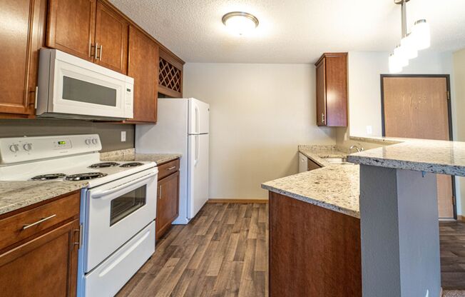 2 beds, 2 baths, 1,031 sqft, $1,425, Unit 3700112