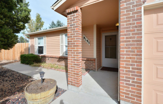 Ranch-Style Home in Briargate! D20 Schools