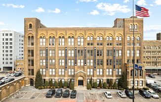 Mural Lofts