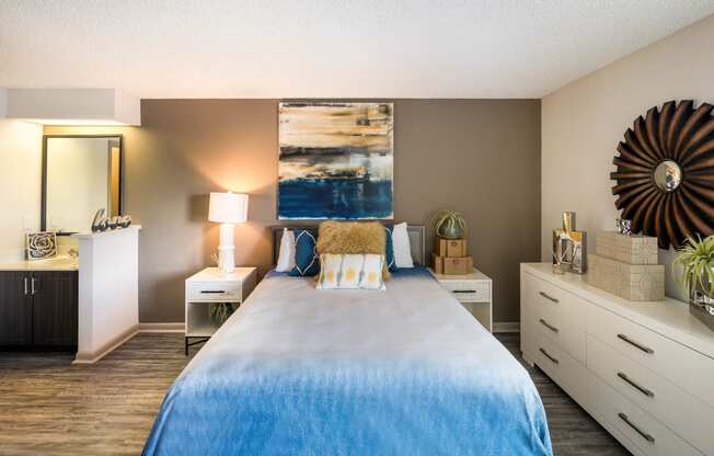 Water's Edge Apartments in Sunrise, FL