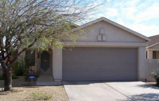 COMING SOON! Adorable 2 bed 2 bath Home in Phoenix!