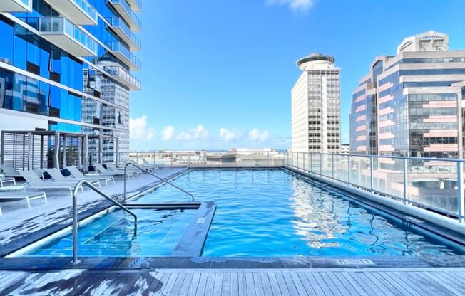 2 beds, 2 baths, $4,700