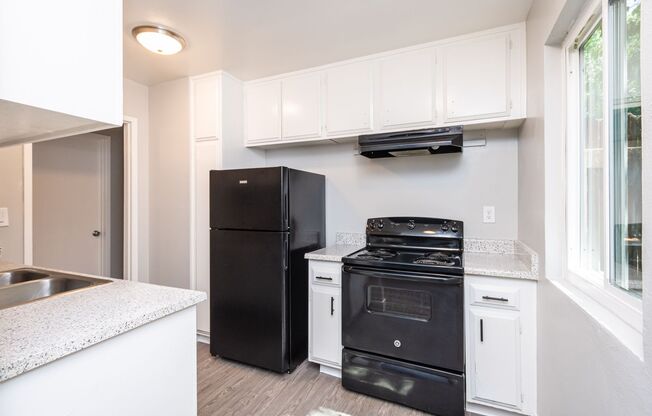 1 bed, 1 bath, 620 sqft, $1,175, Unit 252