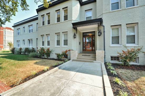 2 17 ST SE