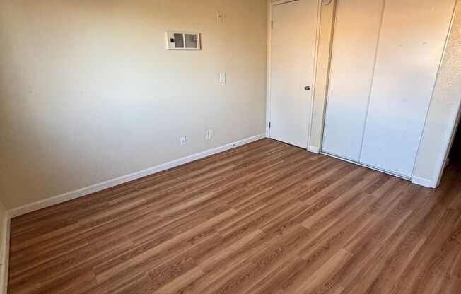 3 beds, 2 baths, 1,050 sqft, $2,700, Unit 2573-11