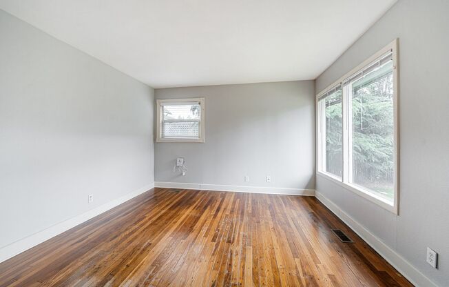MF 26 - Burnside Duplex