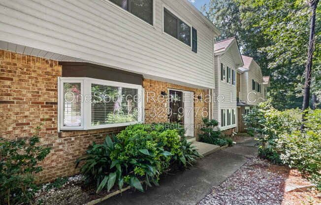 7312 CARDIGAN CIR NE