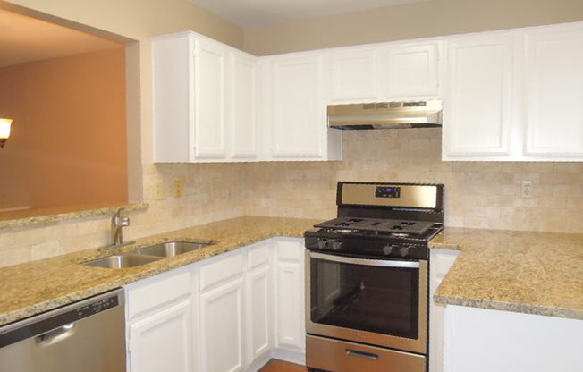 Bright & Spacious 2-Bedroom Condo in Gated Reflections of Walnut Creek