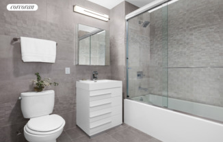 2 beds, 2 baths, $4,033, Unit 3L
